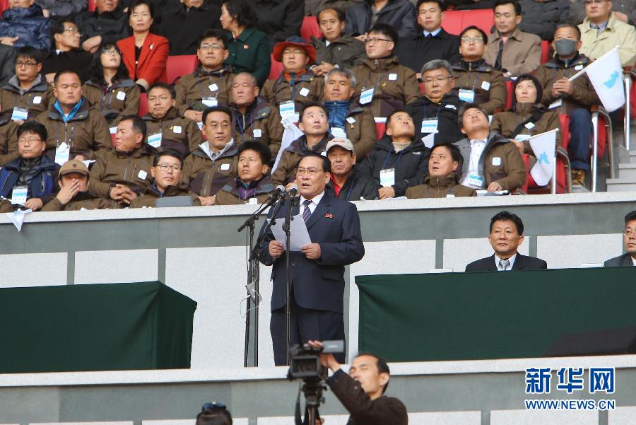 （体育）（1）第三届朝韩劳动者统一足球赛在平壤举行