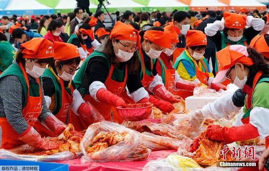 调查：韩7成主妇今冬自腌泡菜4成人计划做少量
