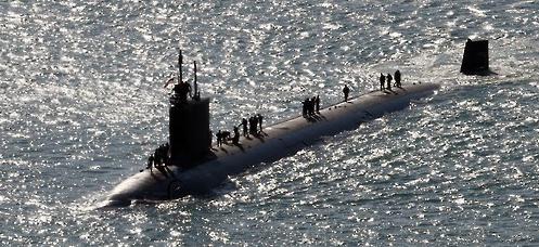 美核动力潜艇驶入韩国釜山港曾参加联合潜艇演习