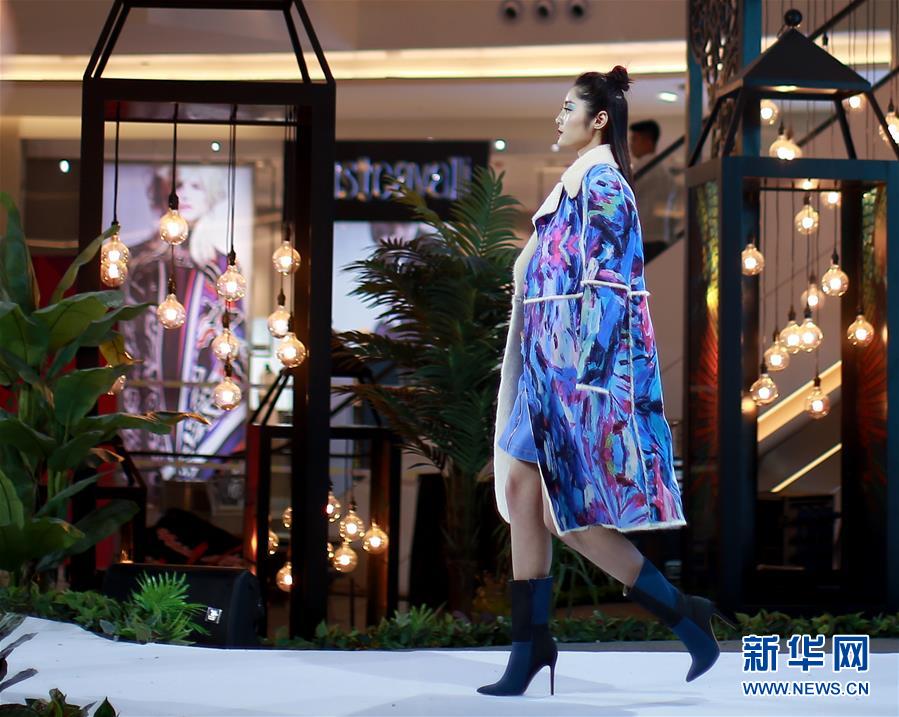 （晚报）（8）第十六届中国（青岛）国际时装周开幕