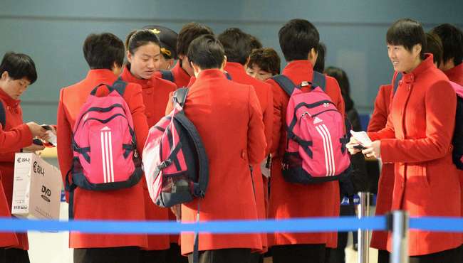 朝鲜女足离朝 准备赴日参加奥运预选赛