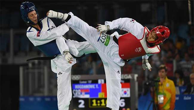 跆拳道——女子49公斤级：韩国选手夺冠